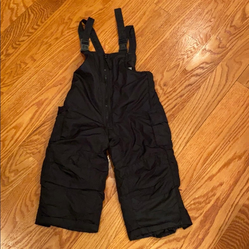 Black Snow bib